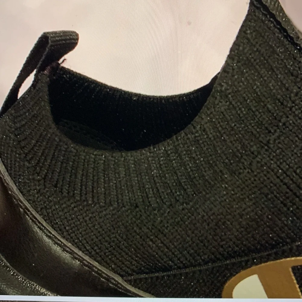 Champion Black and Gold Slip-On Sneakers Sleek Design, size 7